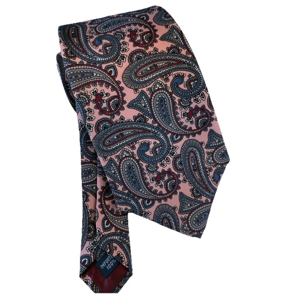 Lands End Silk Pink Paisley Men’s Classic Size Tie